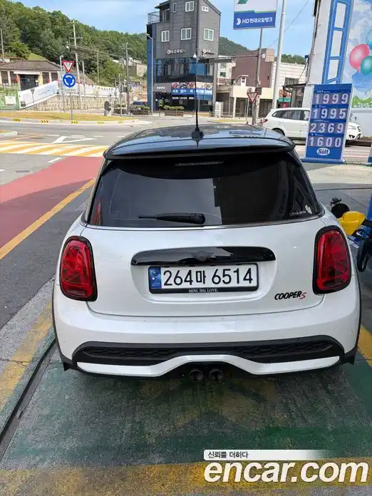 Mini Cooper 2023 2.0 автомат (гидро), фото 7