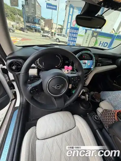 Mini Cooper 2023 2.0 автомат (гидро), миниатюра 10