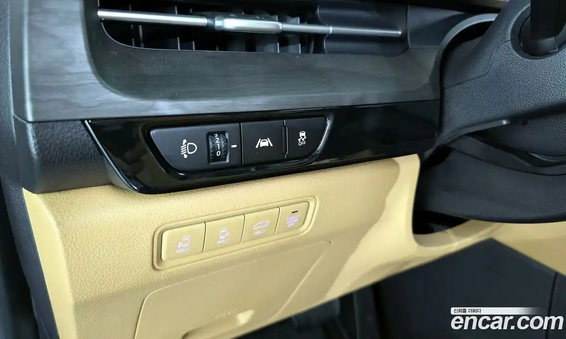 Kia Carnival 2022 2.2 автомат (гидро), фото 24