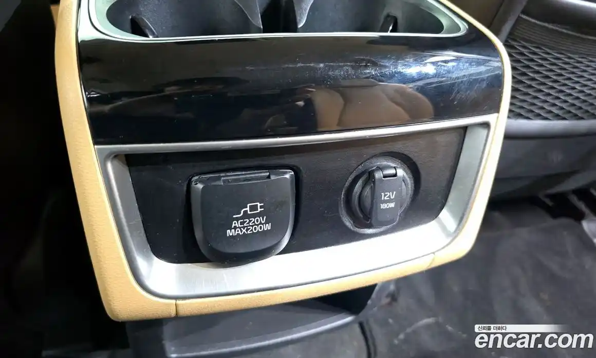 Kia Carnival 2022 2.2 автомат (гидро), фото 29
