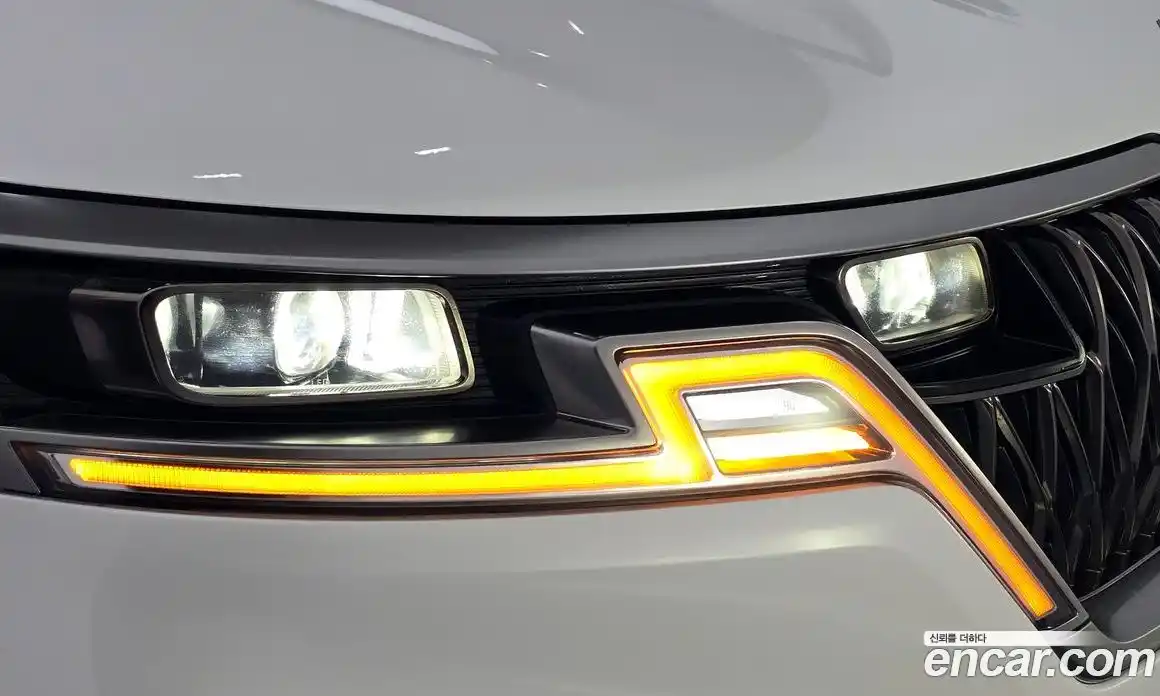 Kia Carnival 2022 2.2 автомат (гидро), фото 8