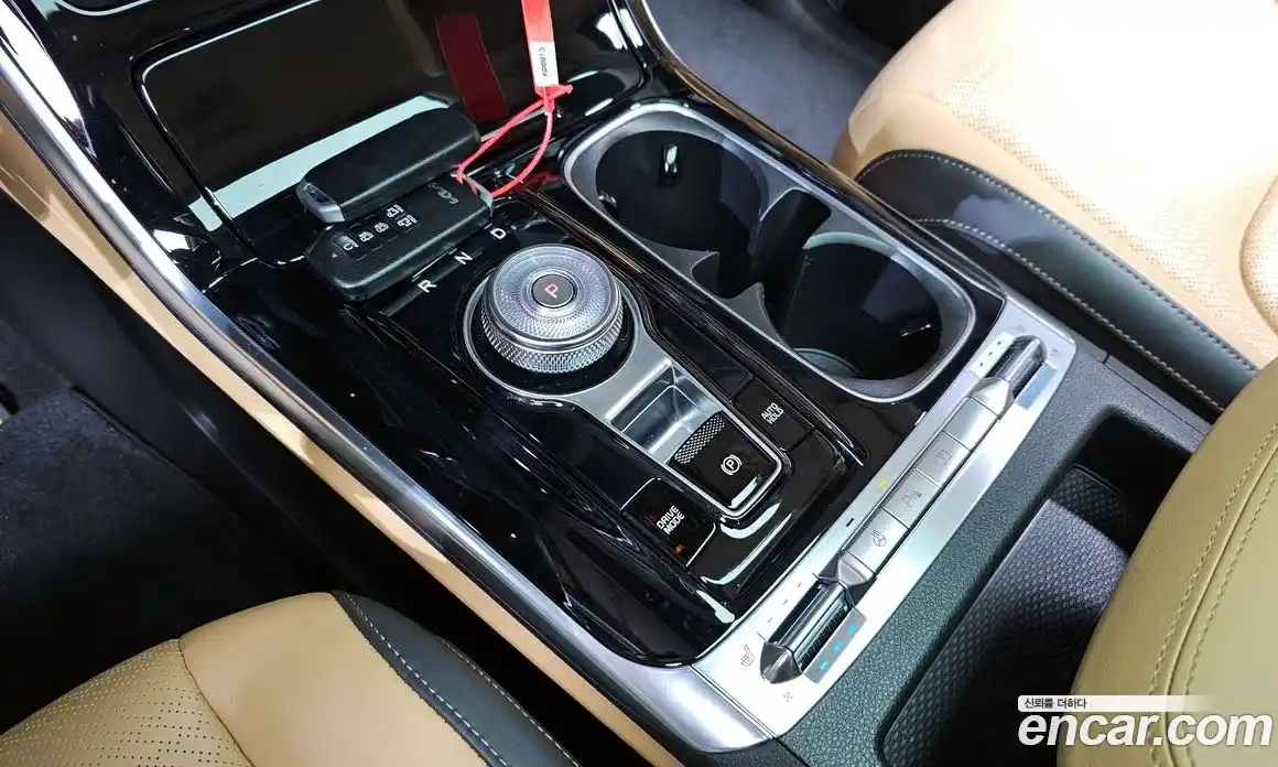Kia Carnival 2022 3.5 автомат (гидро), фото 9