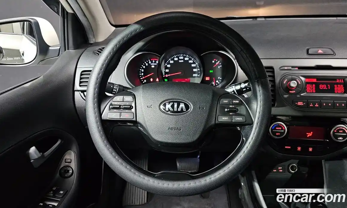 Kia Morning 2016 1.0 автомат (гидро), фото 19