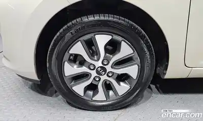 Kia Morning 2016 1.0 автомат (гидро), миниатюра 5