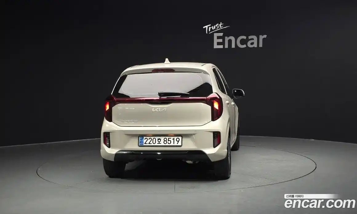 Kia Morning 2023 1.0 автомат (гидро), фото 4