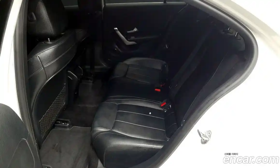 Mercedes-Benz A-Class 2021 1.9 гидро, фото 12