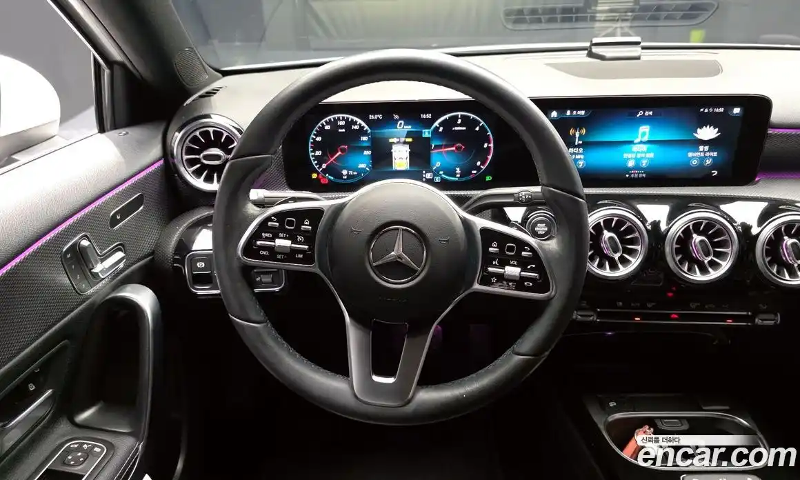 Mercedes-Benz A-Class 2021 1.9 гидро, фото 13