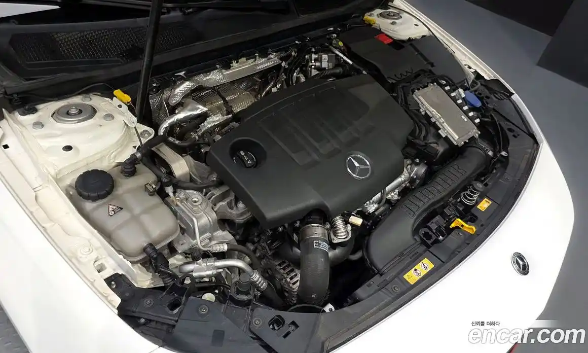Mercedes-Benz A-Class 2021 1.9 гидро, фото 6