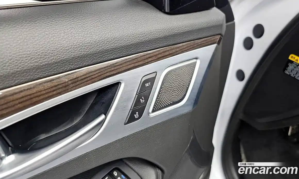 Genesis G80 2018 3.3 автомат (гидро), фото 23