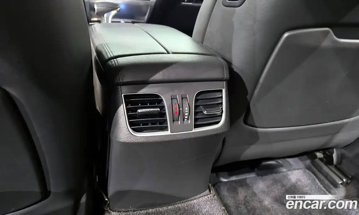 Genesis G80 2017 3.3 автомат (гидро), фото 29