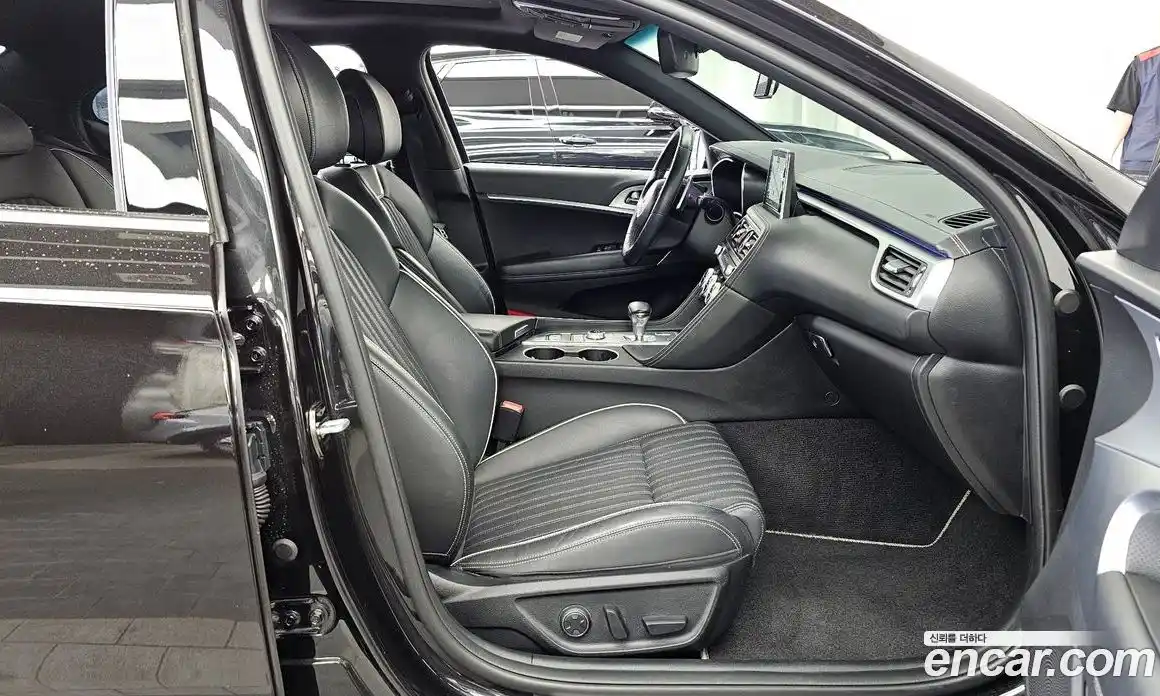 Genesis G70 2017 3.3 автомат (гидро), фото 17