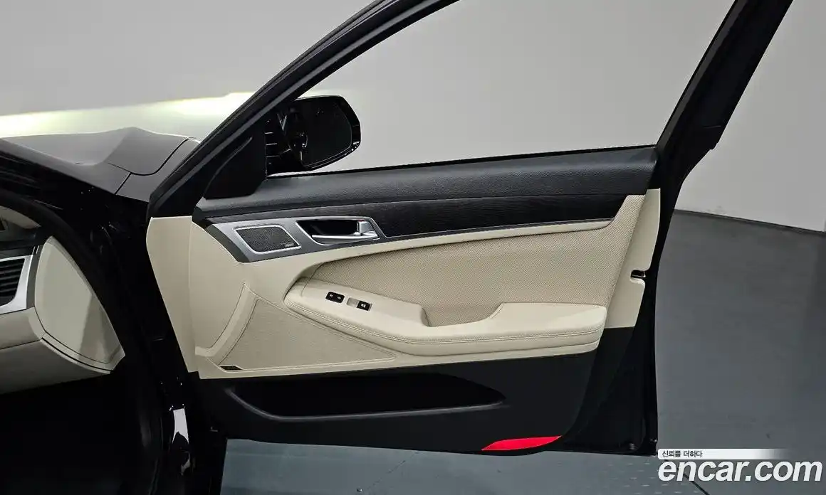 Genesis G80 2016 3.8 автомат (гидро), фото 13