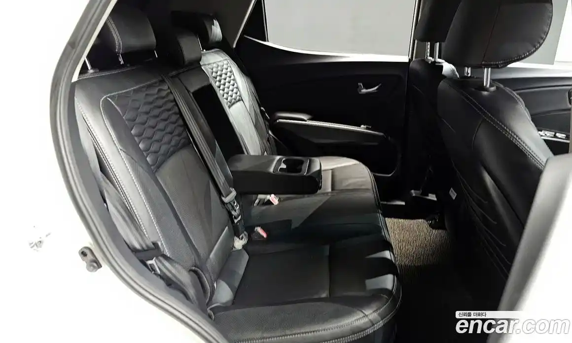SsangYong TIBOLI 2019 1.6 автомат (гидро), фото 17