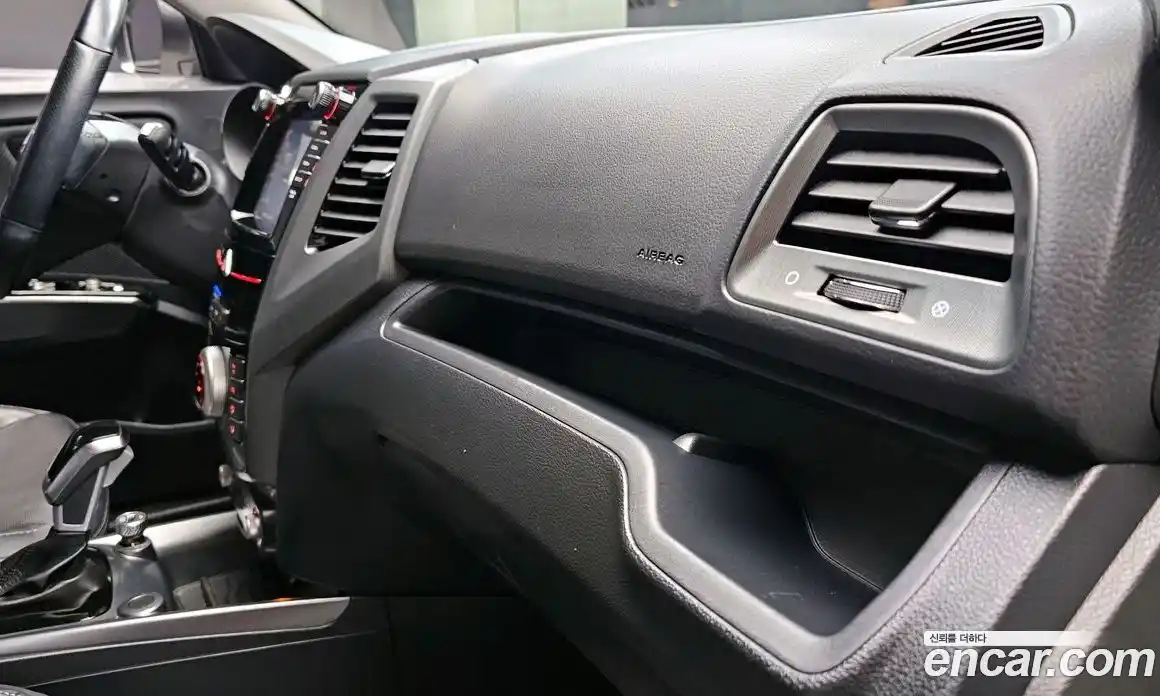 SsangYong TIBOLI 2019 1.6 автомат (гидро), фото 27
