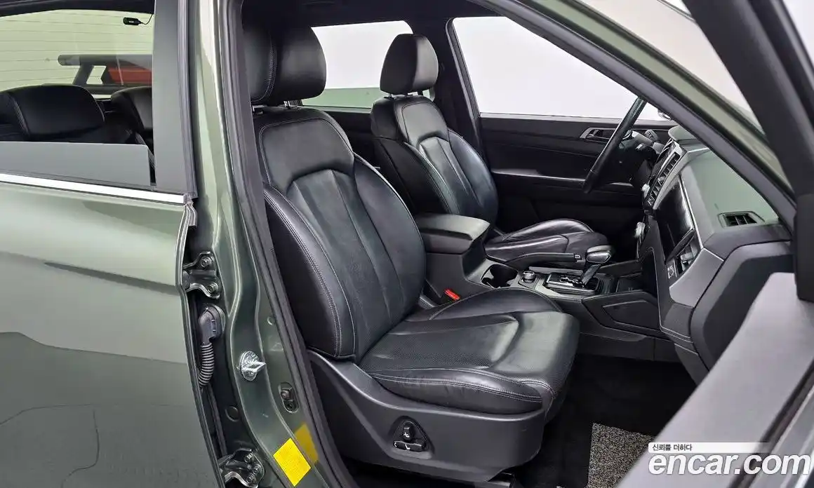SsangYong Rexton 2022 2.2 автомат (гидро), фото 18