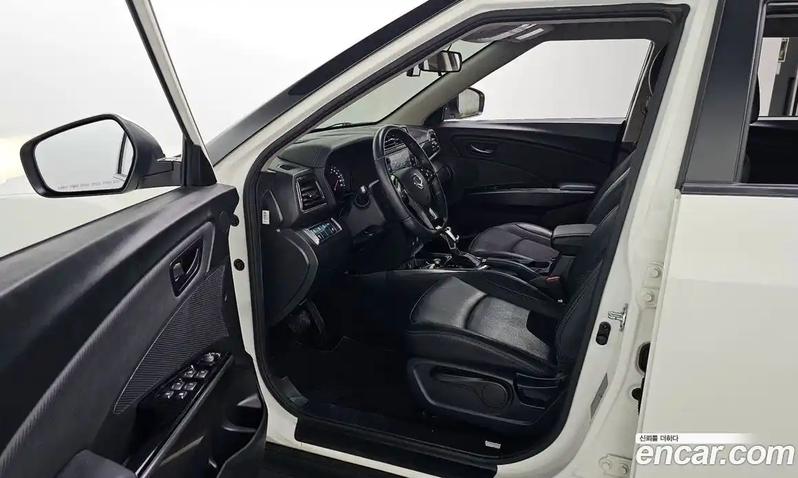SsangYong TIBOLI 2020 1.5 автомат (гидро), фото 13