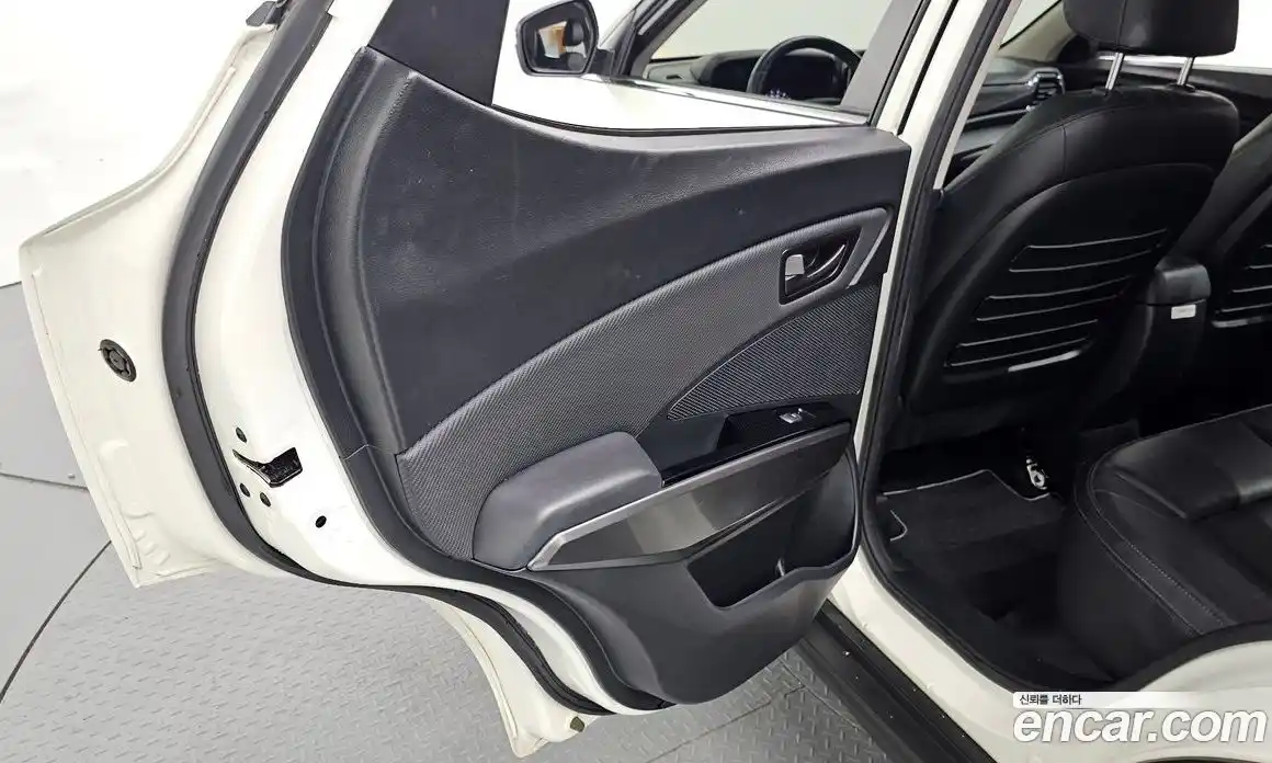 SsangYong TIBOLI 2020 1.5 автомат (гидро), фото 15