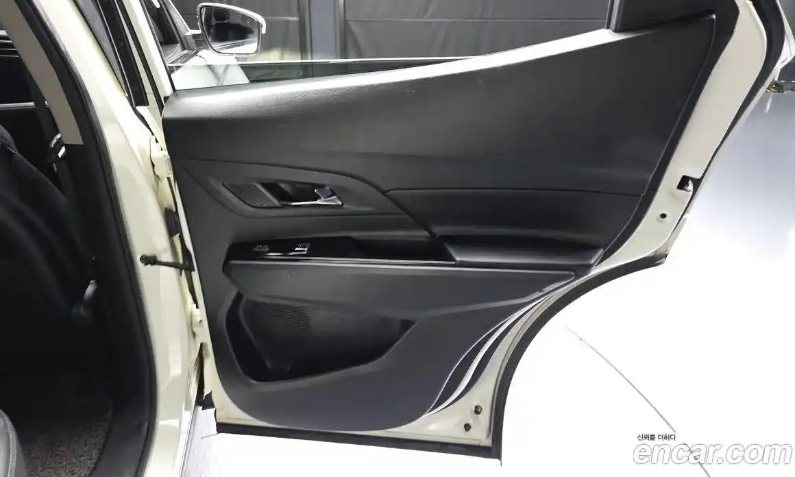 SsangYong Korando 2019 1.6 автомат (гидро), фото 15