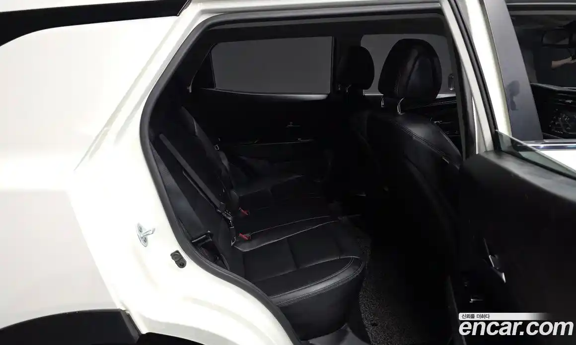 SsangYong Korando 2019 1.6 автомат (гидро), фото 18