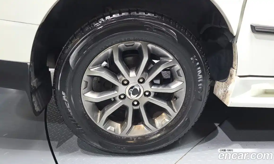 SsangYong Korando 2014 2.0 автомат (гидро), фото 5