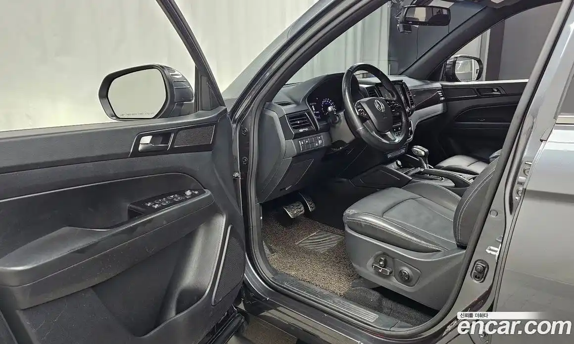 SsangYong Rexton 2021 2.2 автомат (гидро), фото 13