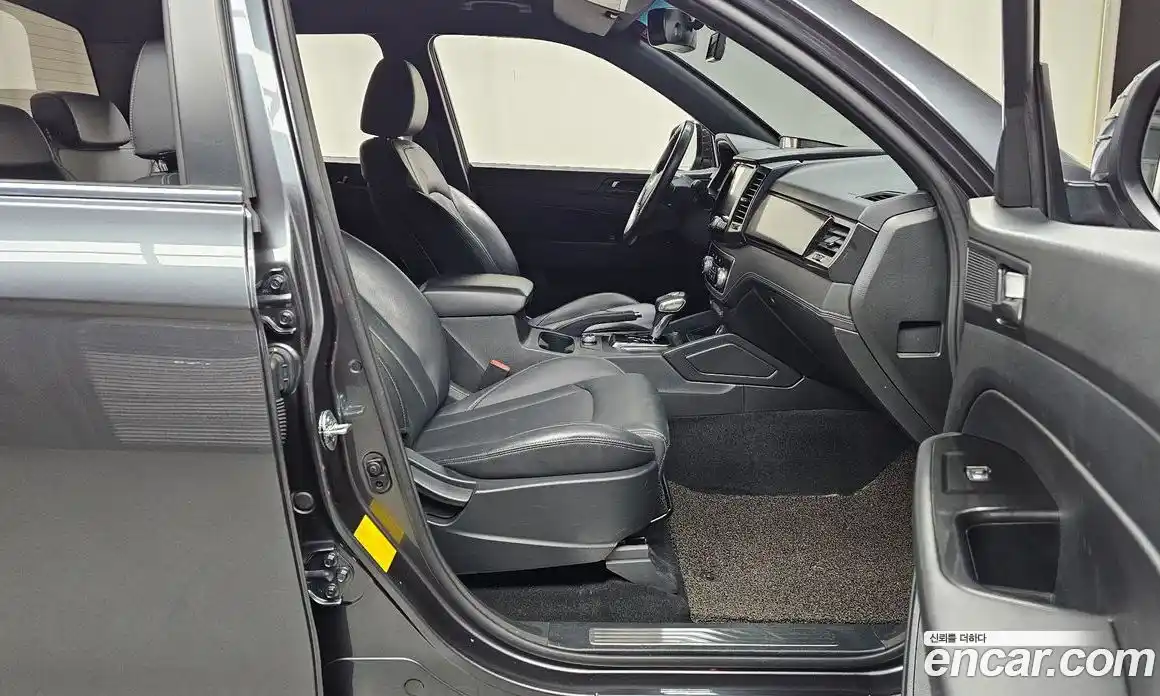 SsangYong Rexton 2021 2.2 автомат (гидро), фото 16