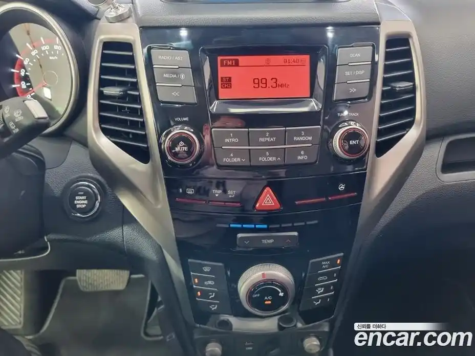 SsangYong TIBOLI 2016 1.6 автомат (гидро), фото 17