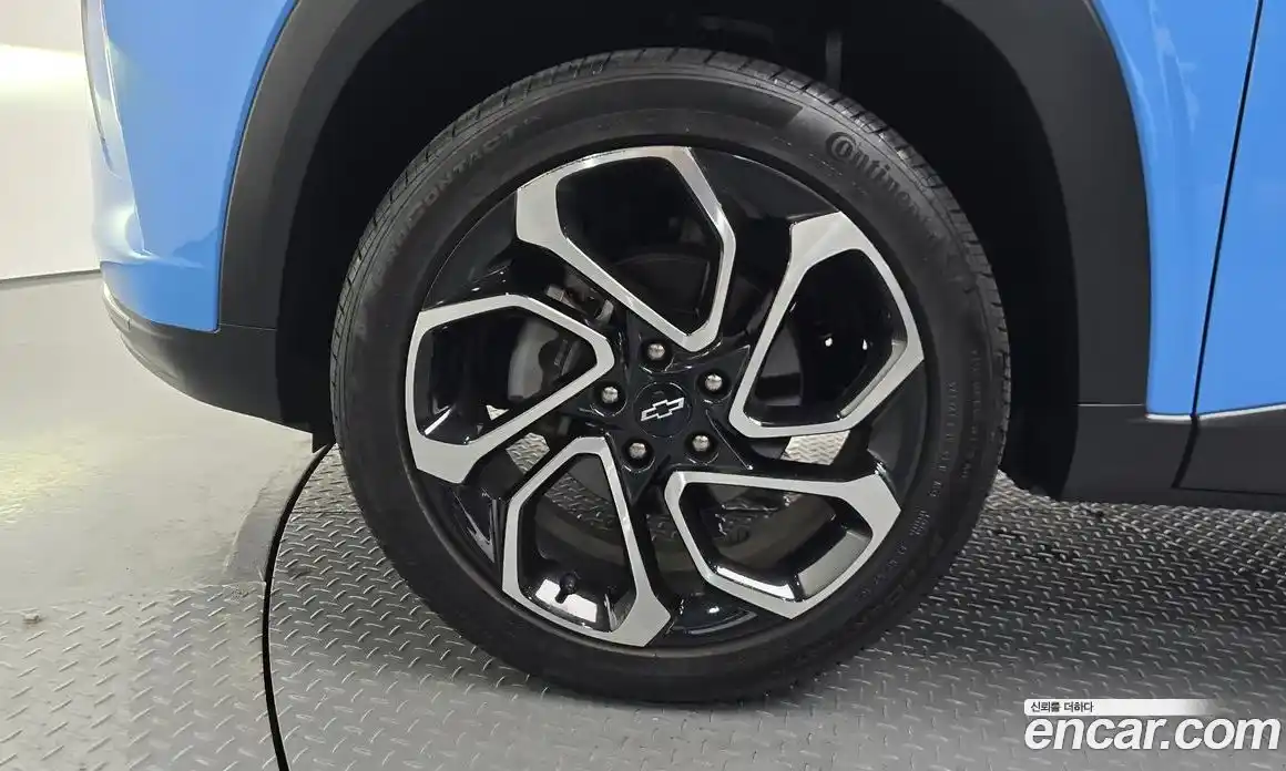 Chevrolet Trax 2023 1.2 автомат (гидро), фото 5