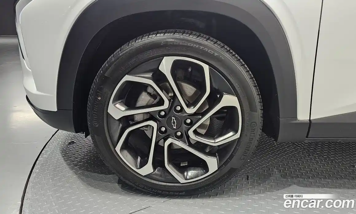 Chevrolet Trax 2024 1.2 автомат (гидро), фото 5