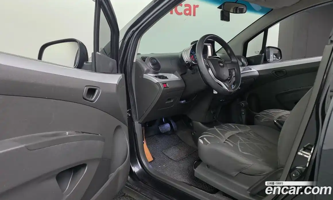Chevrolet Spark 2014 1.0 автомат (гидро), фото 16