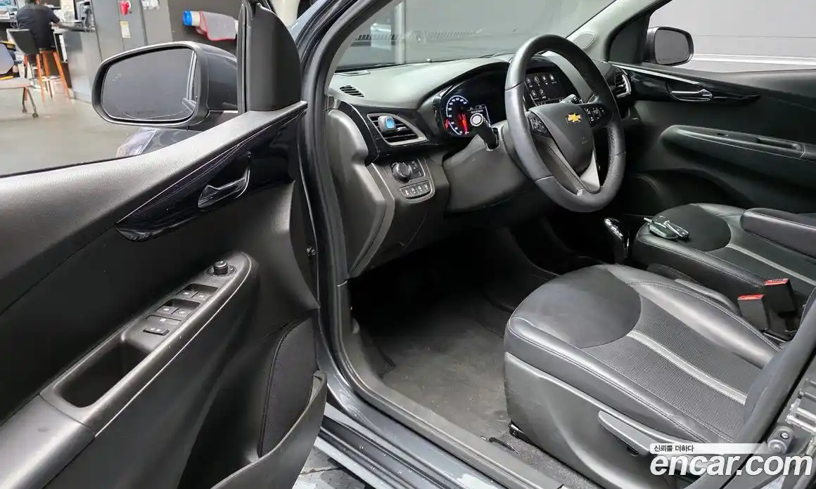 Chevrolet Spark 2018 1.0 автомат (гидро), фото 13
