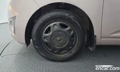Chevrolet Spark 2011 1.0 автомат (гидро), миниатюра 5