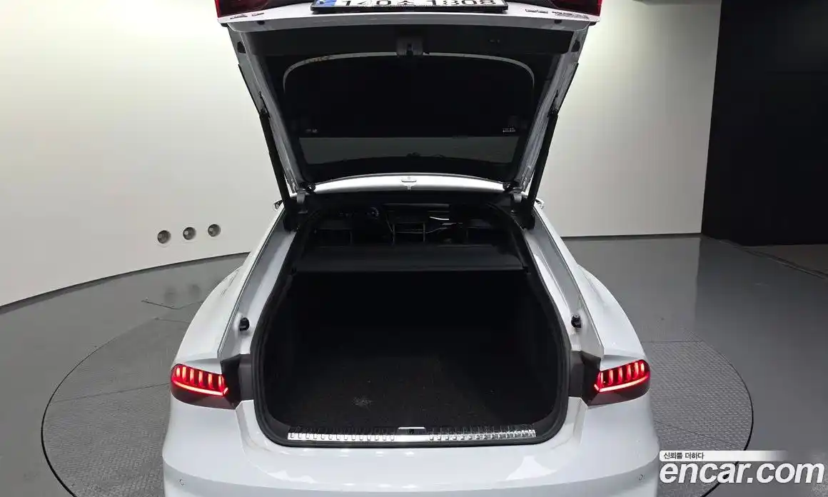 Audi A7 2021 3.0 автомат (гидро), фото 20