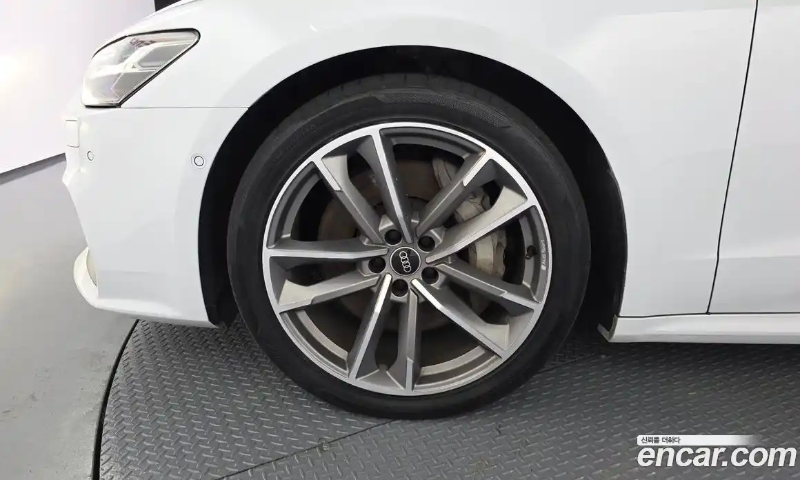 Audi A7 2021 3.0 автомат (гидро), фото 5
