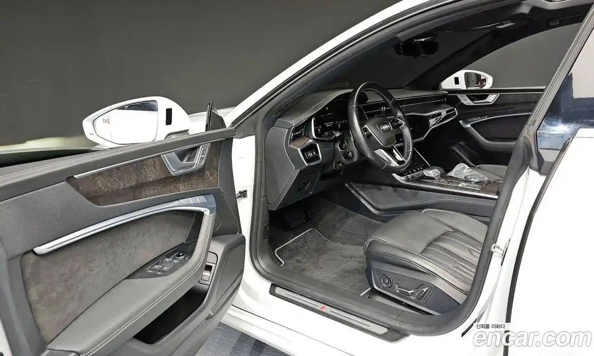 Audi A7 2021 3.0 автомат (гидро), фото 13