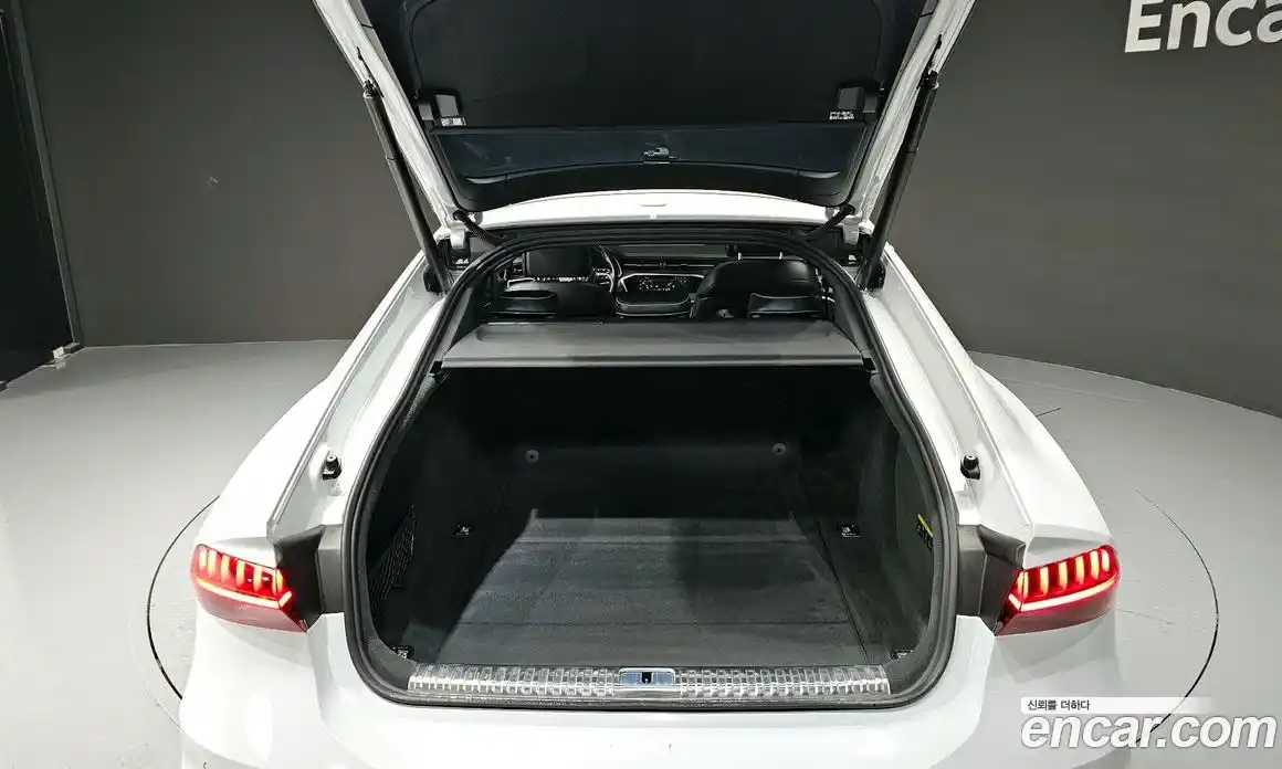 Audi A7 2021 3.0 автомат (гидро), фото 31