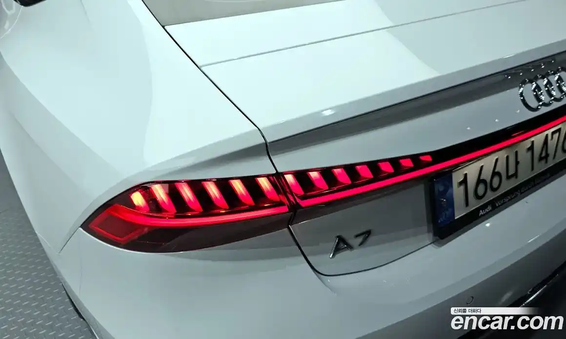 Audi A7 2021 3.0 автомат (гидро), фото 9