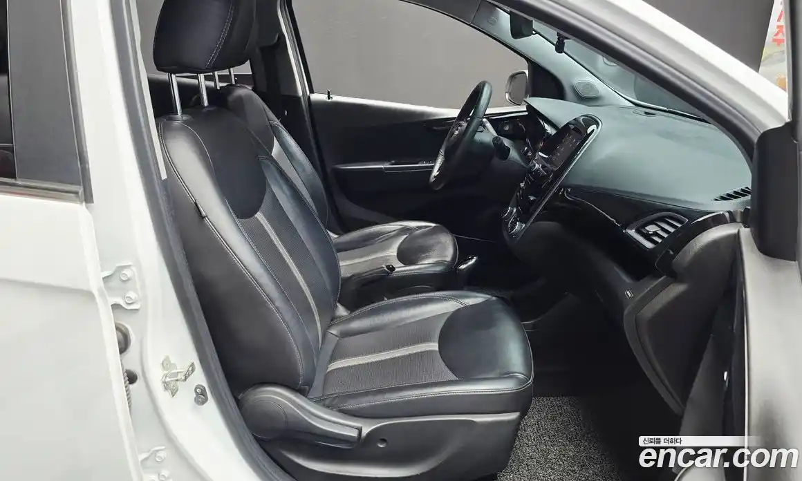 Chevrolet Spark 2019 1.0 автомат (гидро), фото 18