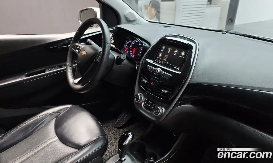Chevrolet Spark 2019 1.0 автомат (гидро), фото 26