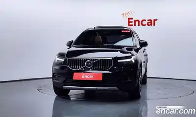 Volvo XC40 2020 2.0 автомат (гидро), миниатюра 2