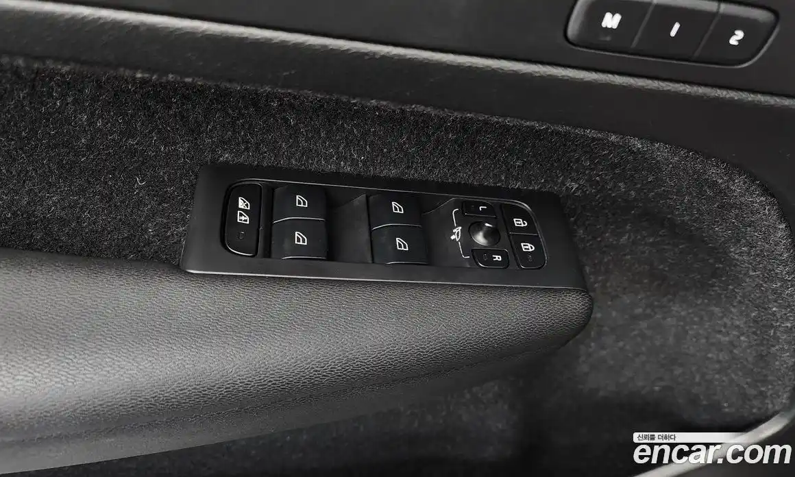 Volvo XC40 2020 2.0 автомат (гидро), фото 28