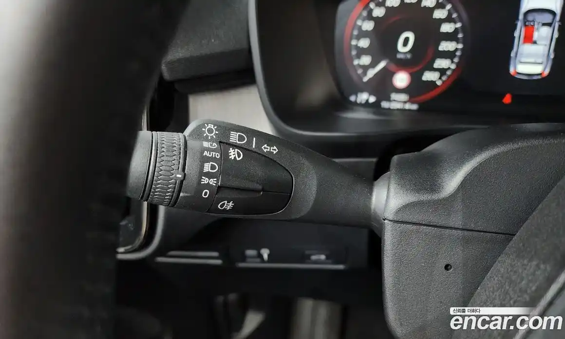 Volvo XC40 2020 2.0 автомат (гидро), фото 29