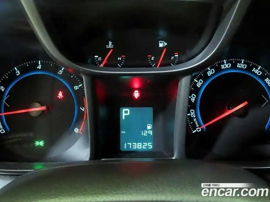 Chevrolet Orlando 2011 2.0 автомат (гидро), фото 8