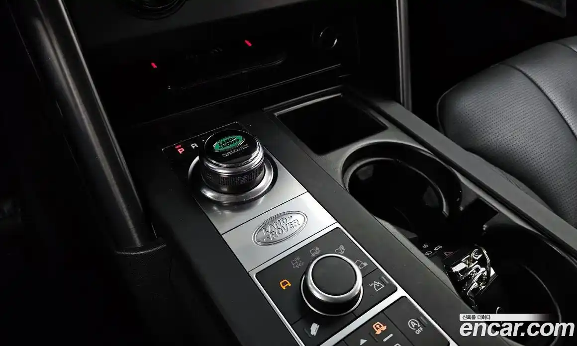 Land Rover Discovery 2020 3.0 автомат (гидро), фото 9