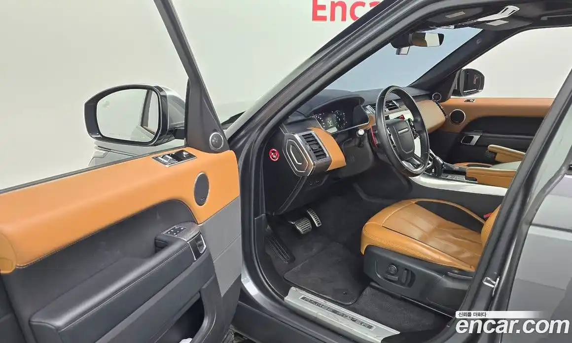 Land Rover Range Rover Sport 2018 3.0 автомат (гидро), фото 13
