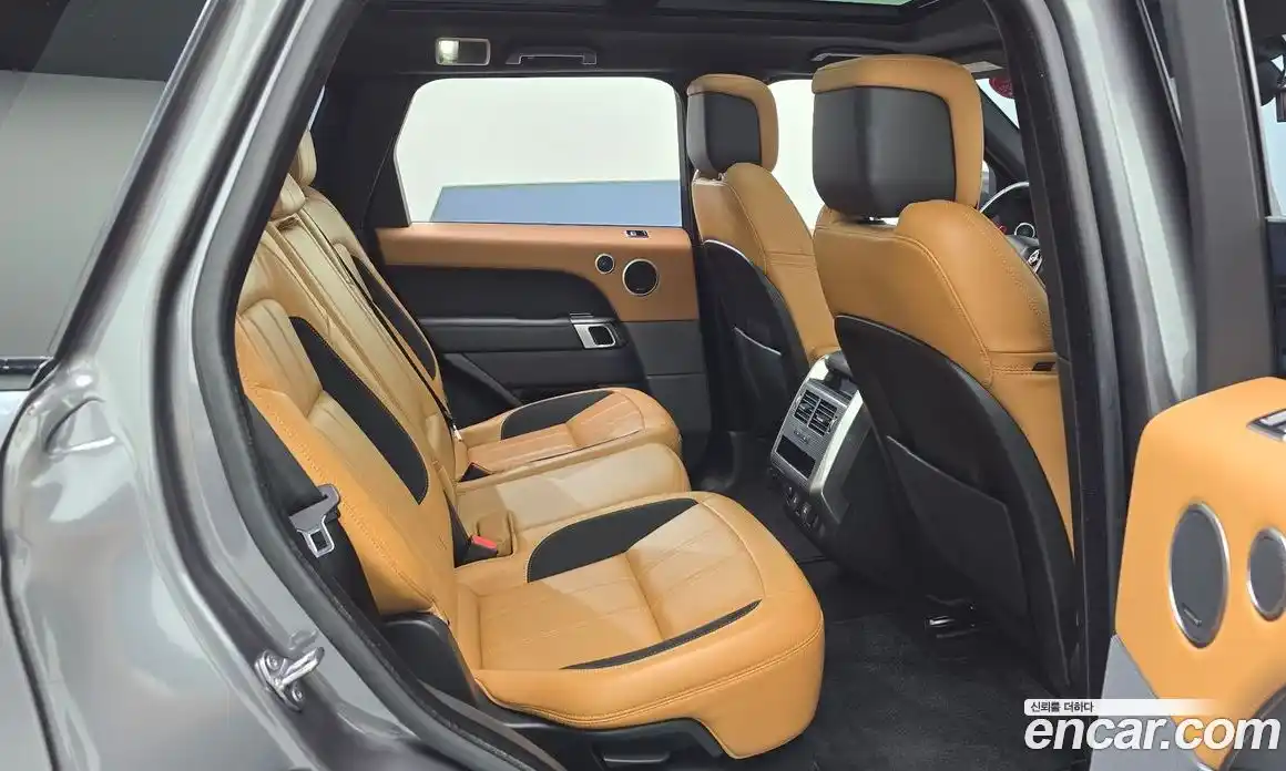 Land Rover Range Rover Sport 2018 3.0 автомат (гидро), фото 17