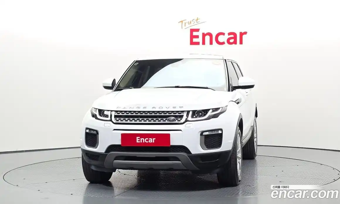 Land Rover Range Rover Evoque 2016 2.0 автомат (гидро), фото 3