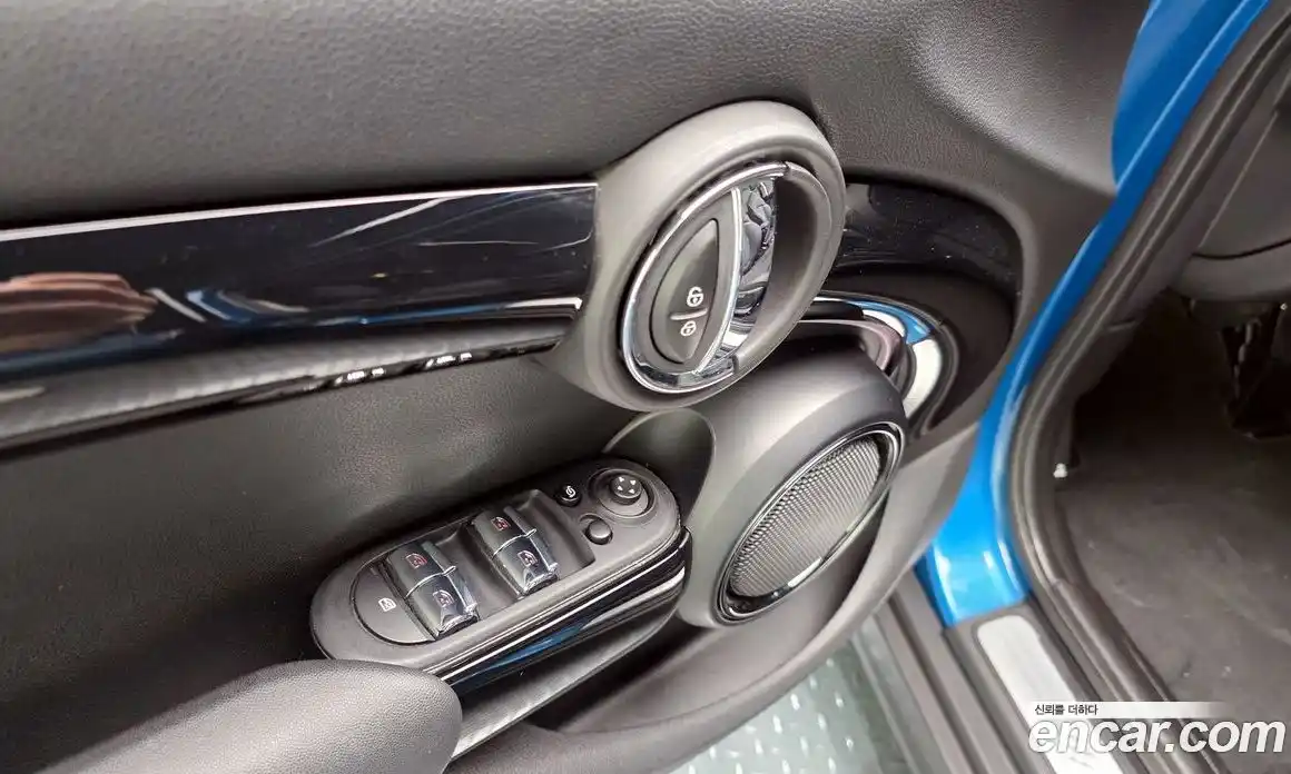 Mini Cooper 2021 2.0 автомат (гидро), фото 26