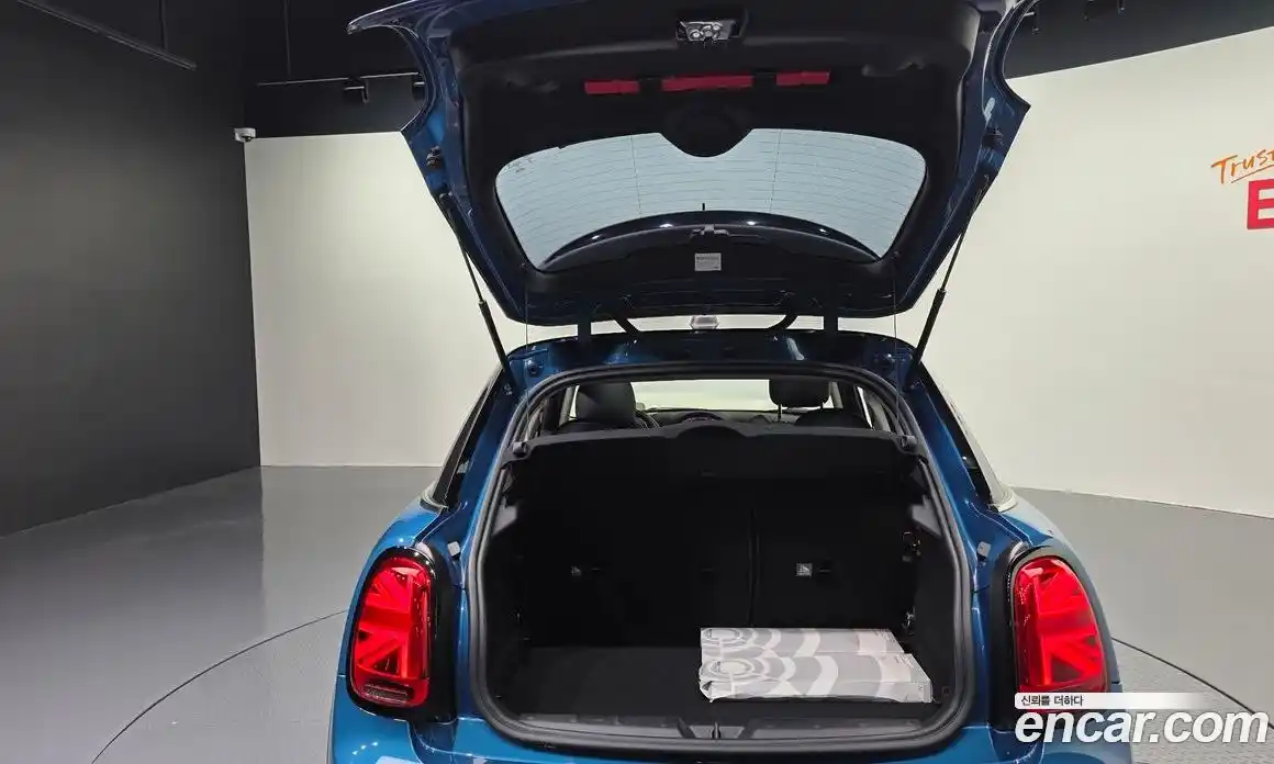 Mini Cooper 2021 2.0 автомат (гидро), фото 32
