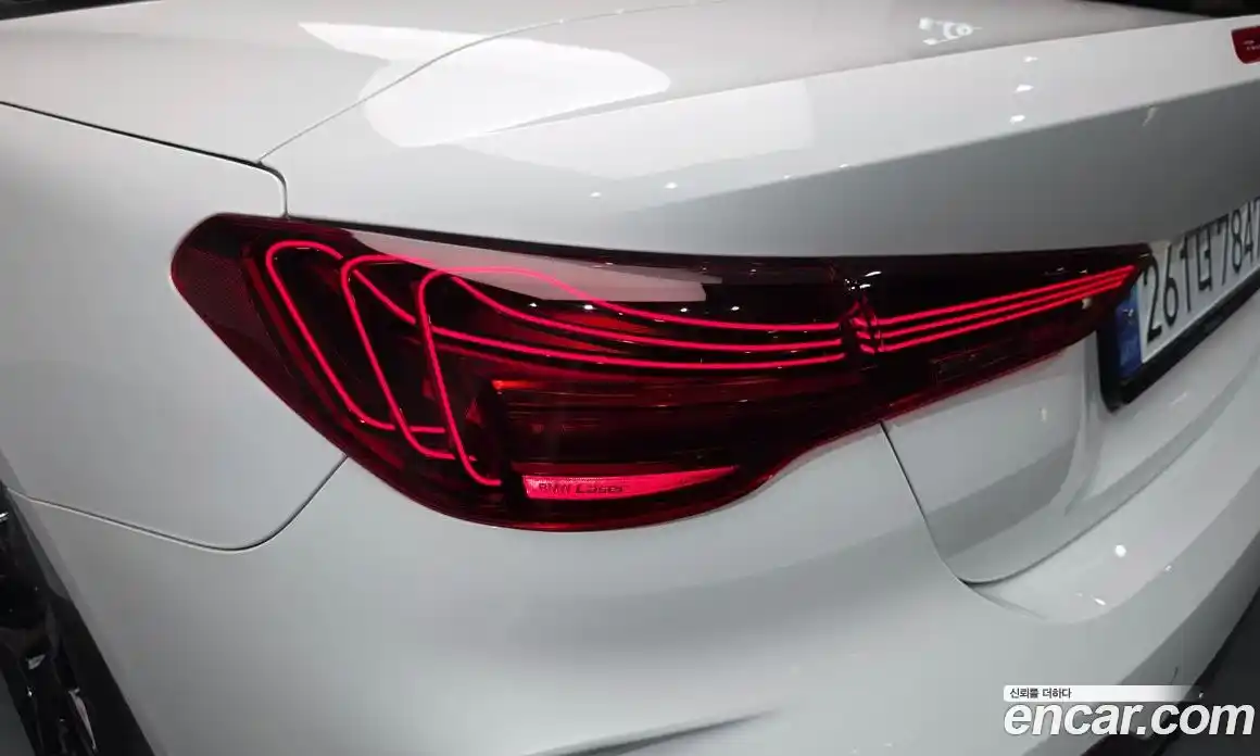 BMW 4 серия 2024 2.0 автомат (гидро), фото 8